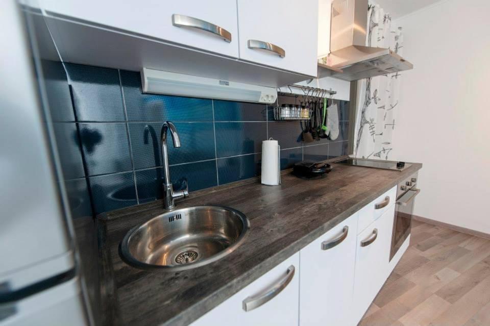 Apartman Puzzle โรวีน ภายนอก รูปภาพ